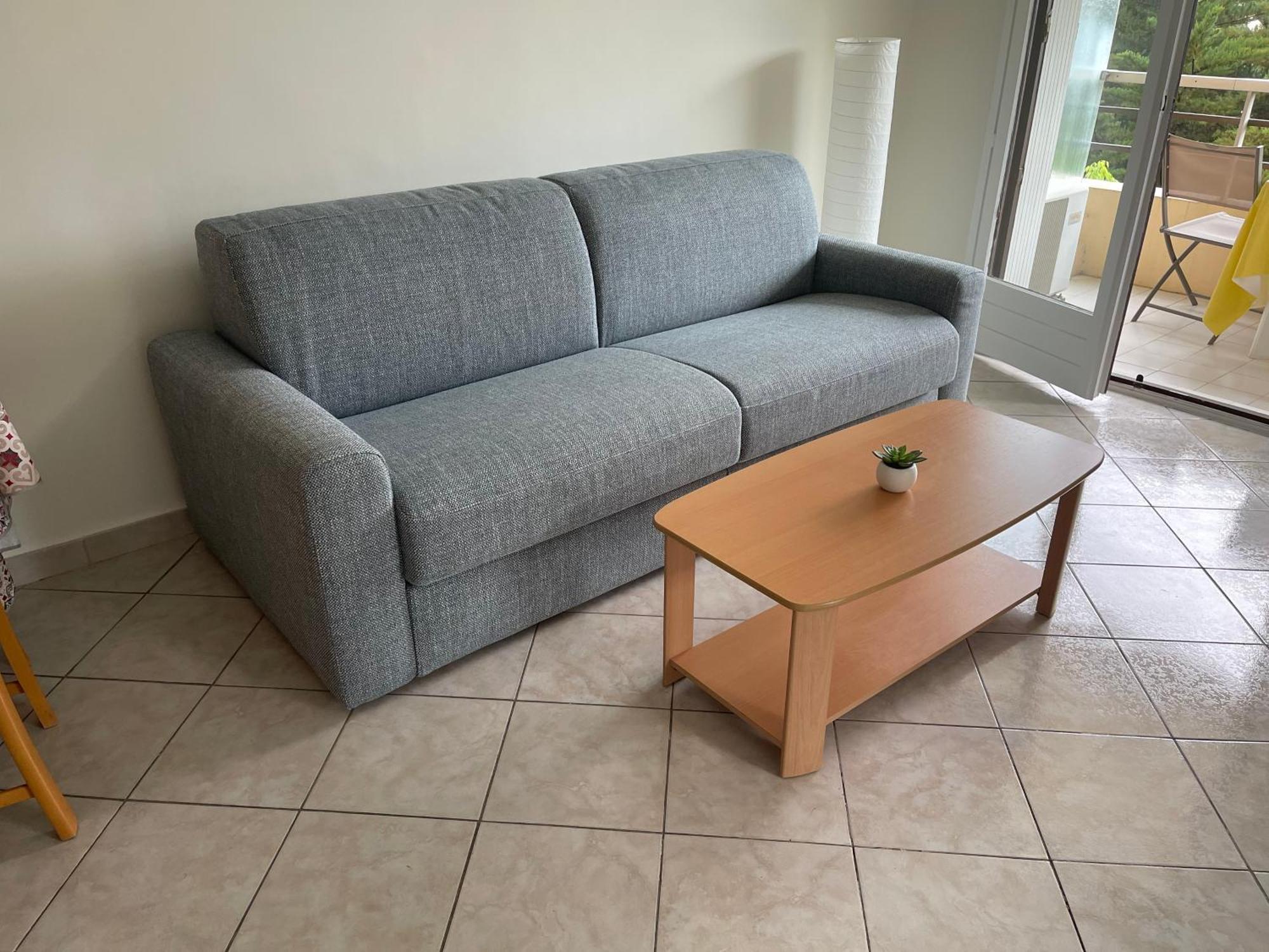 Appartement T2, Piscine, Parking, Plages à 200m *