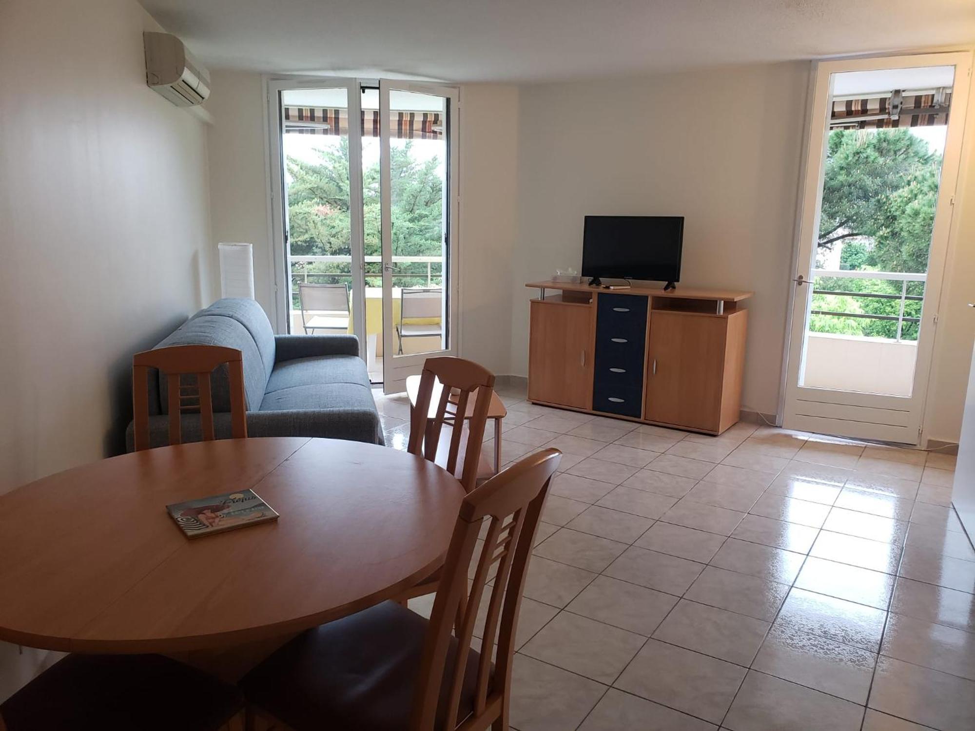 T2, Piscine, Parking, Plages à 200m Appartement Fréjus